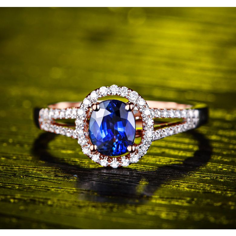 Bague de fiançailles saphir 0.90 carat. Or rose, Diamants - 3
