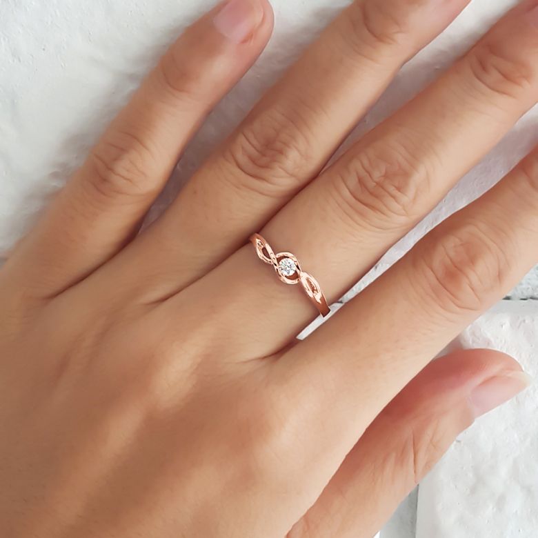 Solitaire Taylor - Diamant Maille Croisée - Or Rose | Gemperles - 5