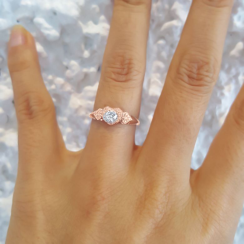 Bague Solitaire Coeurs Splendides - Or Rose, Diamants | Gemperles - 6
