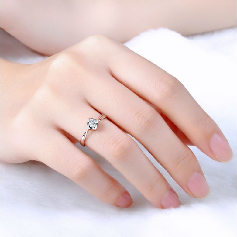 Solitaire Diamant 0.15 Carat - Victor Hugo, A Jeanne Platine | Gemperles - 5