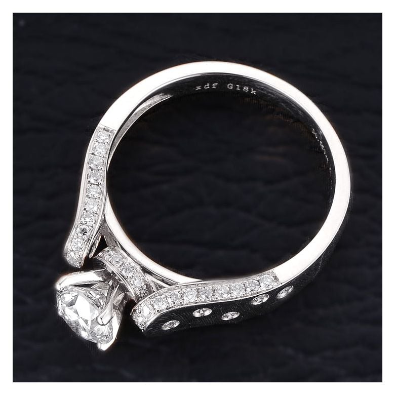 Bague Fiançaille Solitaire Or blanc. Diamants 0.80ct - 5