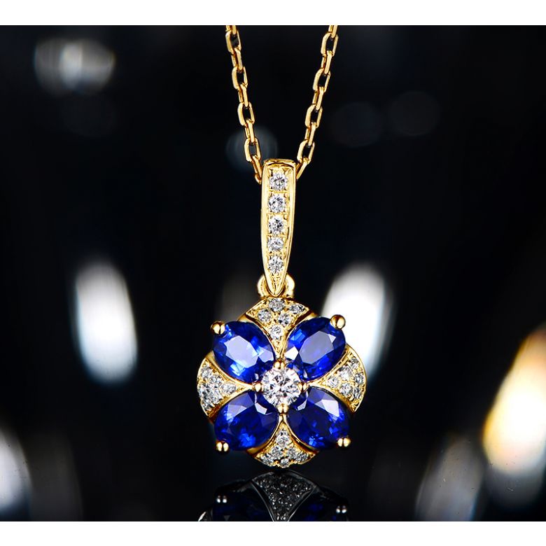 Pendentif solitaire fleur bleue. Or jaune, saphirs et diamants - 7