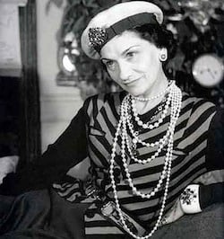 Coco Chanel au bord de mer