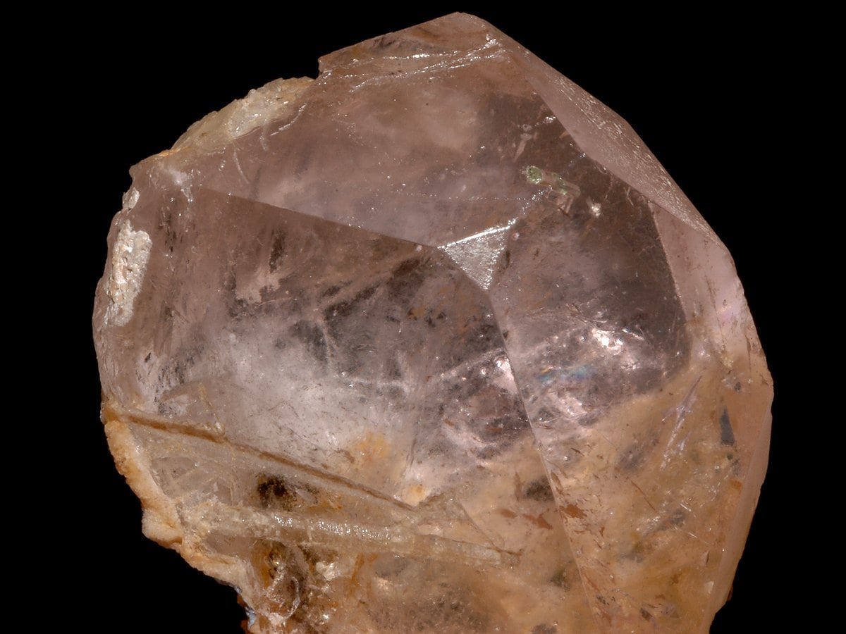 Cristal de morganite rose, variété de béryl, du Brésil